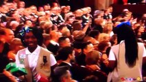 Chris Rock ayudó a las Girl Scouts vender galletas en los Oscar