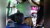 Choferes de microbus pelean por pasajeros
