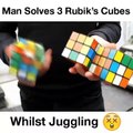 Sorprendente: Armar 3 Cubo de Rubik con malabares