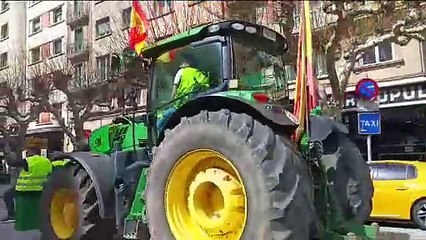 Subidos en el tractor