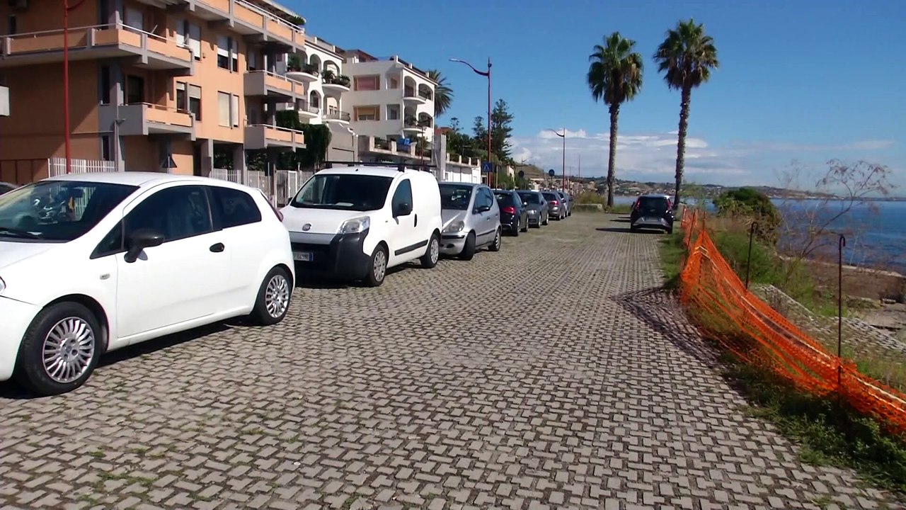 Parcheggi litoranea nord, i cantieri si arrestano