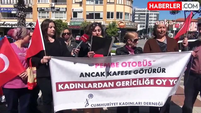 Cumhuriyet Kadınlar Derneği Nazilli Şubesi Pembe Otobüs Vaadini Protesto Etti