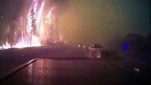 Video conductor en canada escapa de un incendio forestal