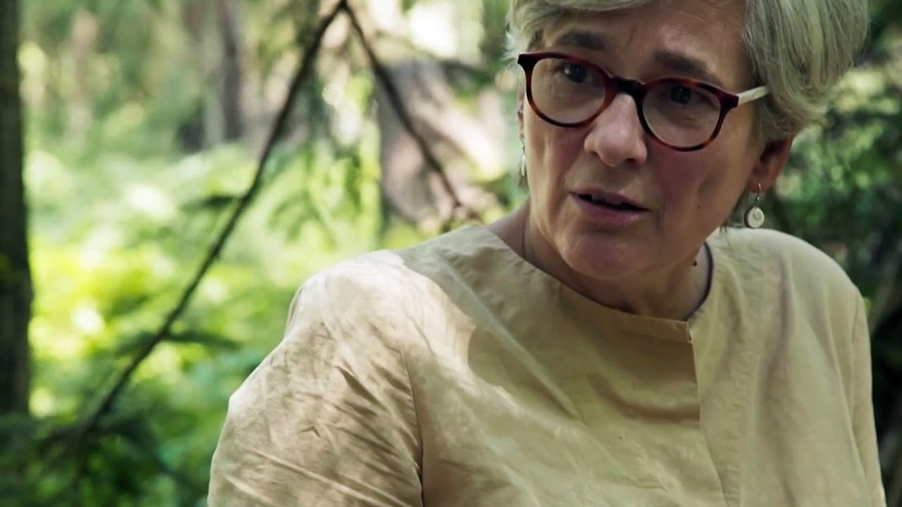 Hinter guten Türen Trailer DF video Dailymotion