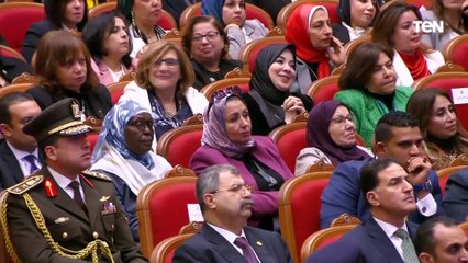 الرئيس السيسي لصفاء أبو السعود: لازم تعملي حاجة عظيمة وأنا معاكي