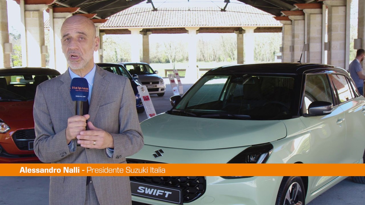 Nalli "Nuova Suzuki Swift, una sportiva elegante"