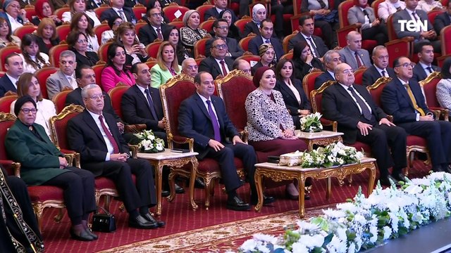 الرئيس السيسي يشهد حفل تكريم المرأة المصرية والأم المثالية