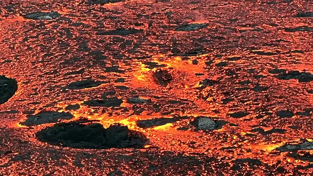 Iceland Volcano Eruption Update; Golden Volcanic Glass Produced, Lava Effusion Drops720p