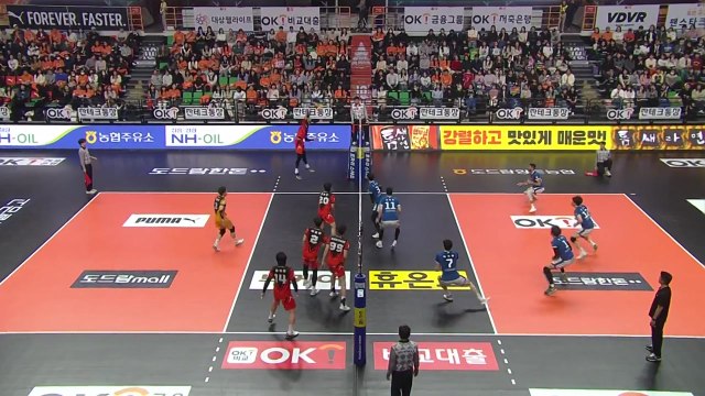 '레오 43점' OK금융그룹, 현대캐피탈 꺾고 플레이오프 진출 / YTN