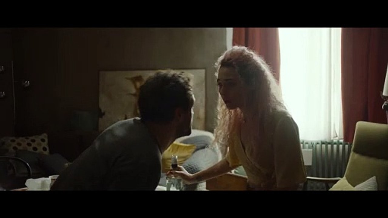 State a casa Bande-annonce (IT)