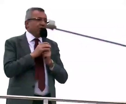 CHP'li vekil Özgür Özel'i kürsüye ''çırağımdı'' diyerek çağırdı