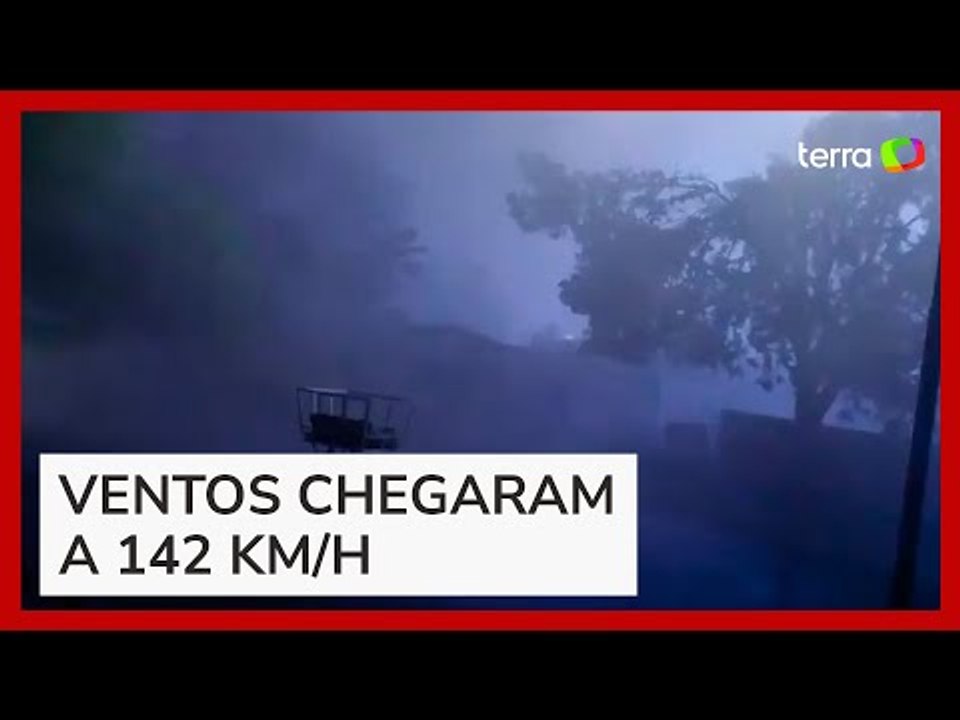 Temporal com 'ventos de furacão' deixa mais de 1 milhão sem energia no Rio Grande do Sul