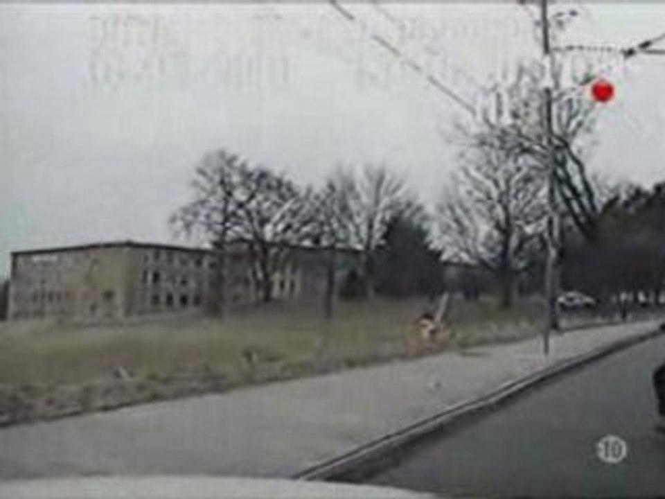 Flics et Furieux - N°11 Planete No Limit 1/3 Larabe-Strait