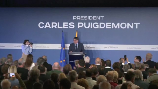 ¡Me habéis estropeado la sorpresa! : la reacción de Puigdemont tras los gritos de ¡President!