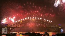 Impresionante despliegue de fuegos artificiales en Sidney para recibir el 2017