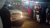 Camioneta de Multimedios atropella a manifestantes
