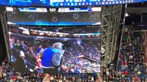 #VIDEO - El accidente de las mascotas de Timberwolves al bajar por las escaleras