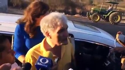 Video herunterladen: Primeras declaraciones del DR. MIRELES después de salir de la cárcel