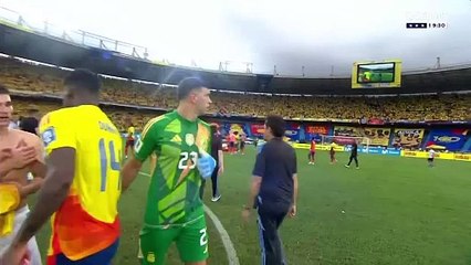 Enojo Dibu Martínez - vs. Colombia