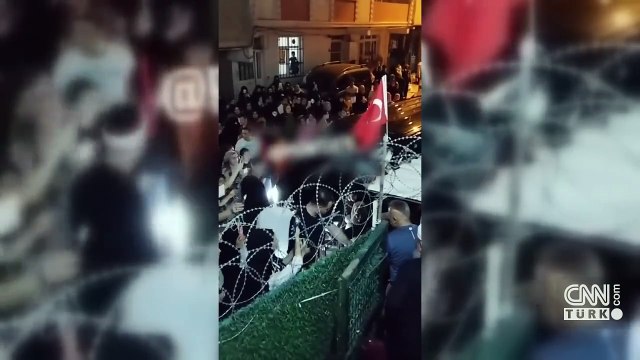 Cübbeli Ahmet Hoca'ya yumruklu saldırı! Cübbeli yaşadıklarını anlattı