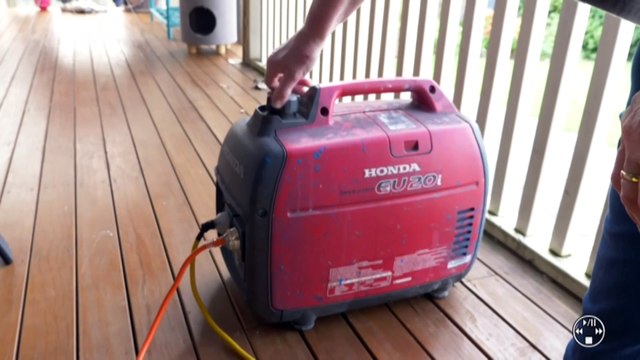 Thousands of Tasmanians still without power as TasNetwork warns it could be another week before they are reconnected