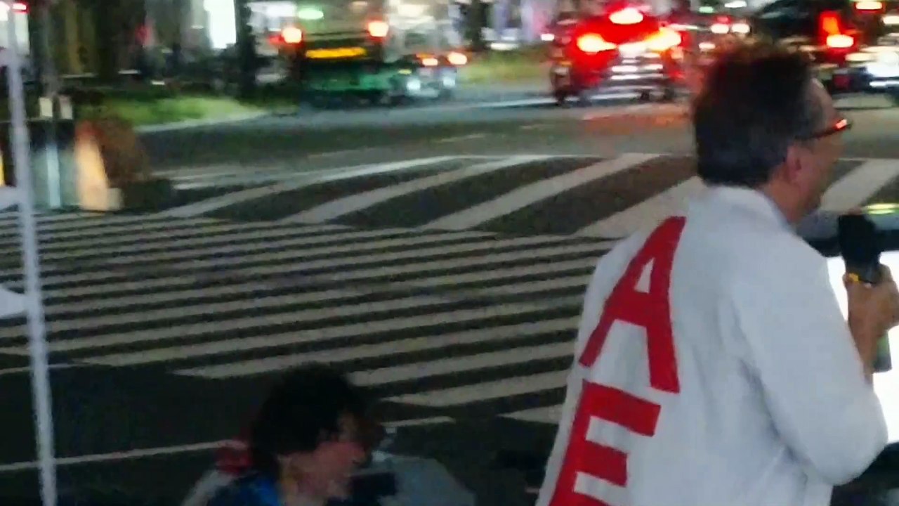 浅井富成医師⑤（中部有志医師の会代表・医師・プロレスラー「AEDマン」）2024年9月5日〜名古屋駅〜JRゲートタワー前