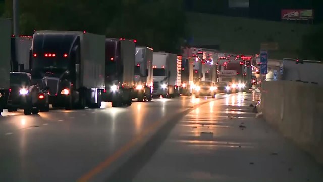 Nouvelle fusillade cette nuit aux Etats-Unis : Plusieurs personnes ont été blessées quand un homme a ouvert le feu à environ 145 kilomètres au sud de la ville de Lexington dans l'État du Kentucky