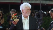 Venezia, Leone d'oro a Pedro Almodovar, 