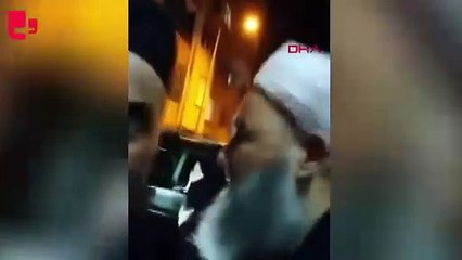 Cübbeli Ahmet Hoca'ya Küçükçekmece'de yumruklu saldırı