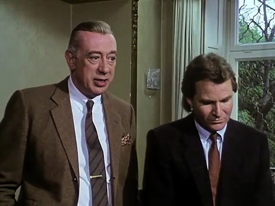 Derrick  S08E03 - Dr. Römer und der Mann des Jahres