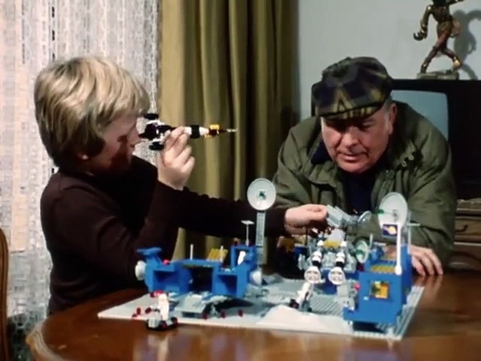 Derrick  S08E11 - Ein Mörder zu wenig