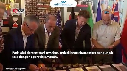 WARGA ISRAEL LAKUKAN DEMO MENUNTUT KESEPAKATAN GENCATAN SENJATA
