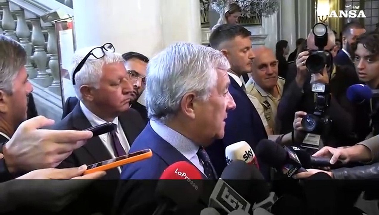 Tajani: "L'Ungheria e' parte dell'Europa, Orban puo' dire cio' che vuole"
