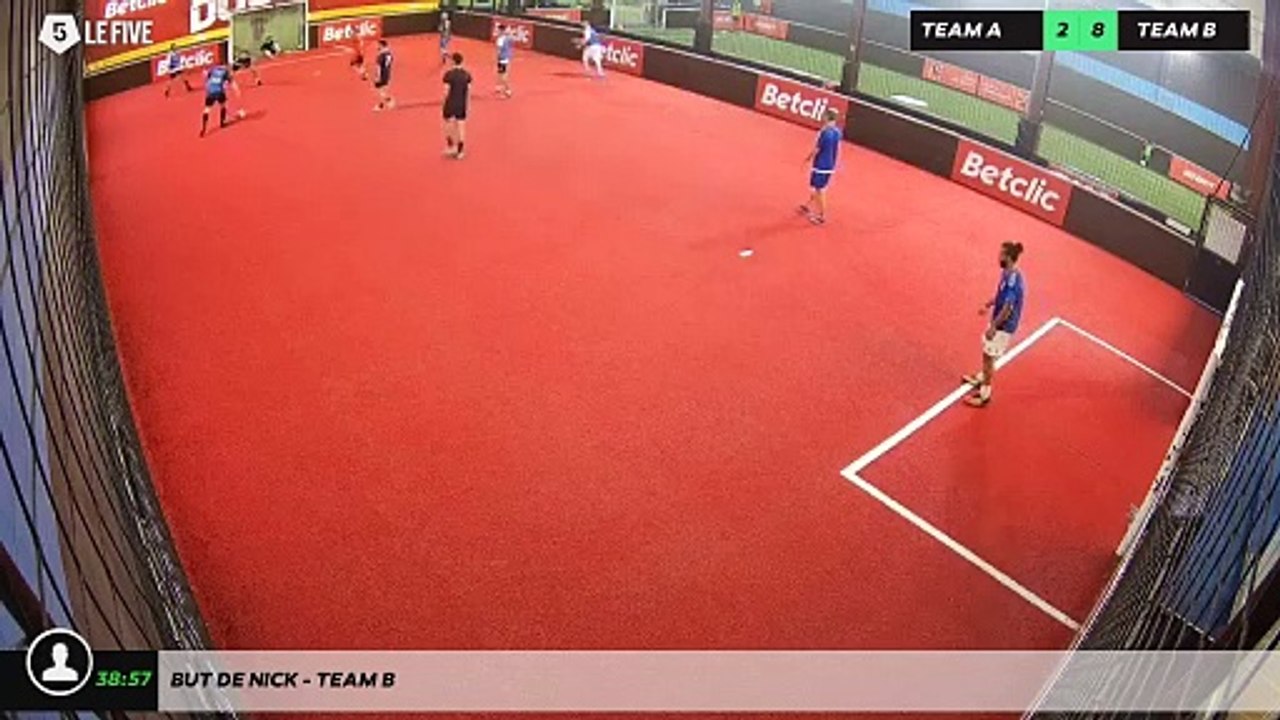 But de Nick - Team B