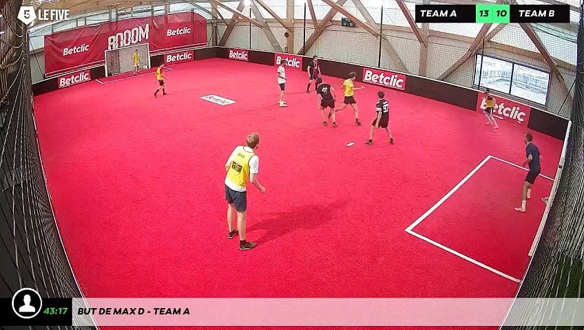 But de Max D - Team A