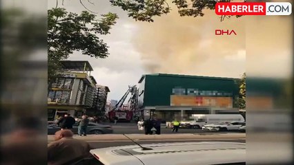 Ataşehir'de mobilya mağazasında yangın çıktı