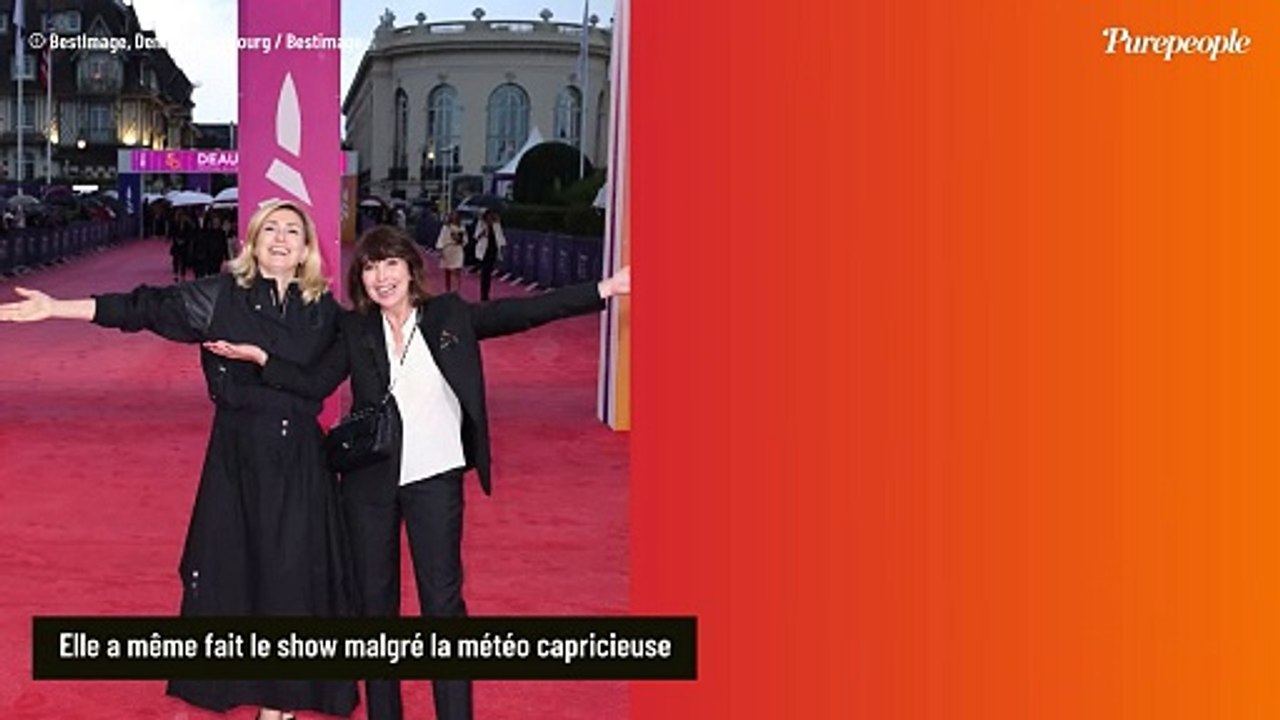 Julie Gayet soleil de Deauville malgré la pluie, la femme de François Hollande fait le show