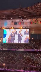 Emmanuel Macron hué lors de la cérémonie de clôture des Jeux paralympiques au Stade de France