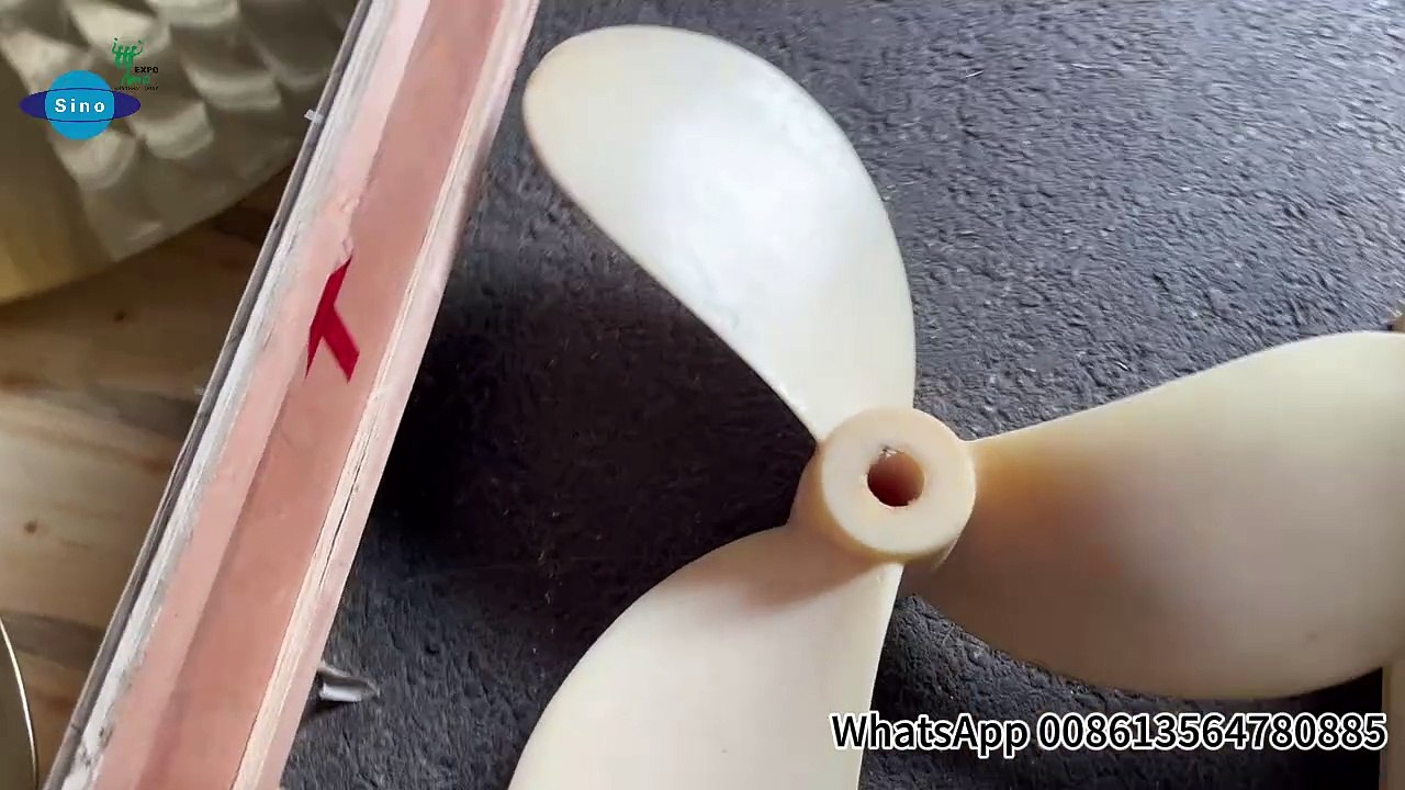 Sinooutput three blades /four blades plastic/nylon small boat propeller with high quality