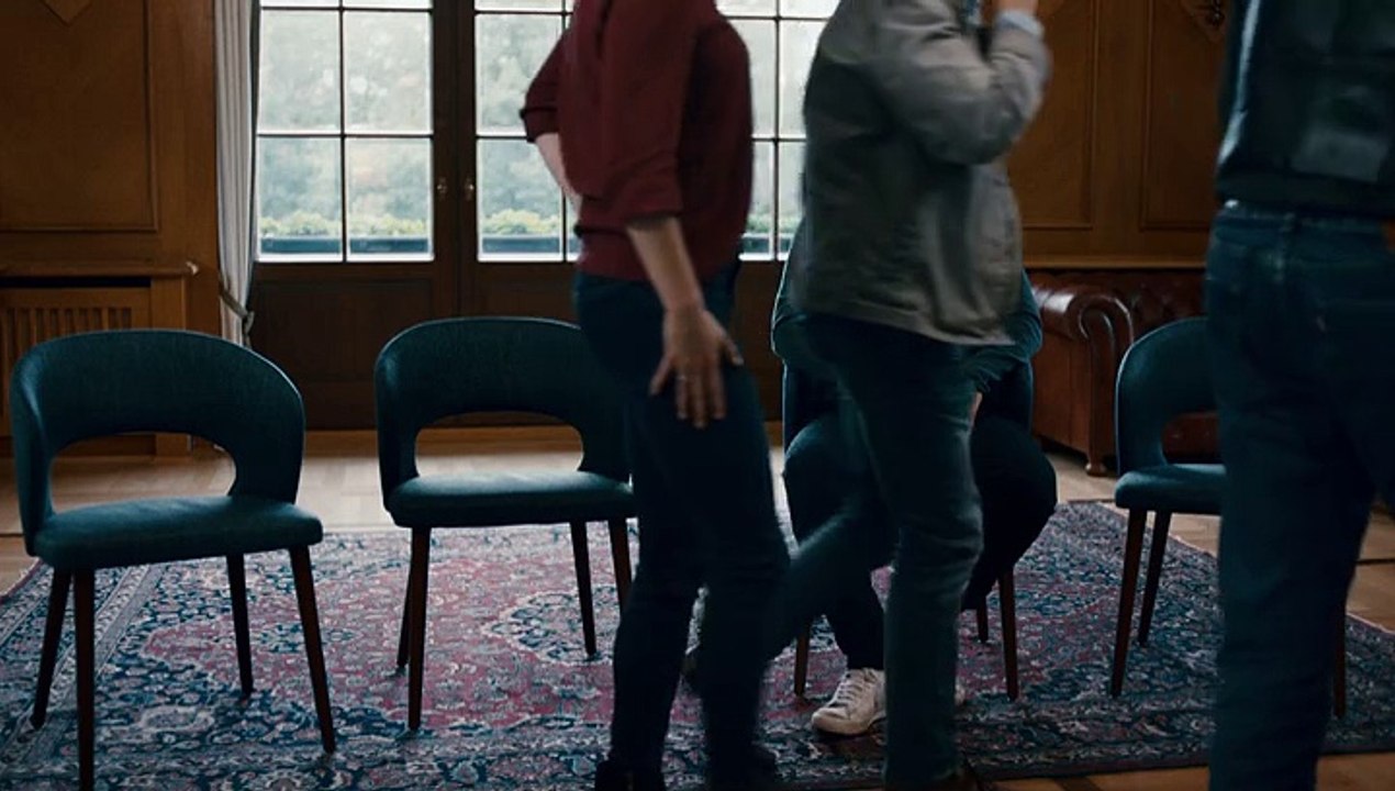 jerks. S04E02-Gentleman’s Stich (2)