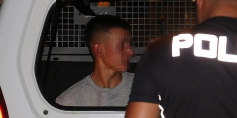 17 yaşındaki ehliyetsiz sürücü yakalanınca gözyaşı döktü