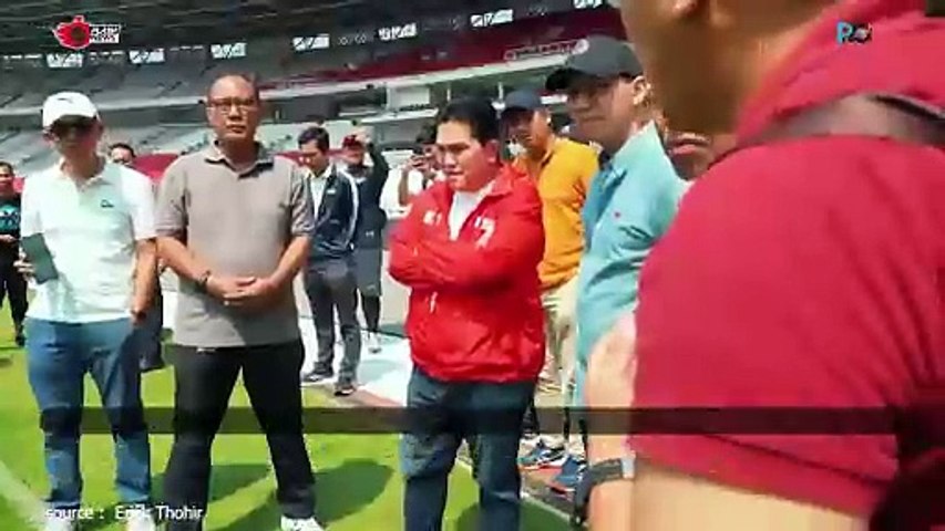 Erick Thohir Cek Rumput GBK