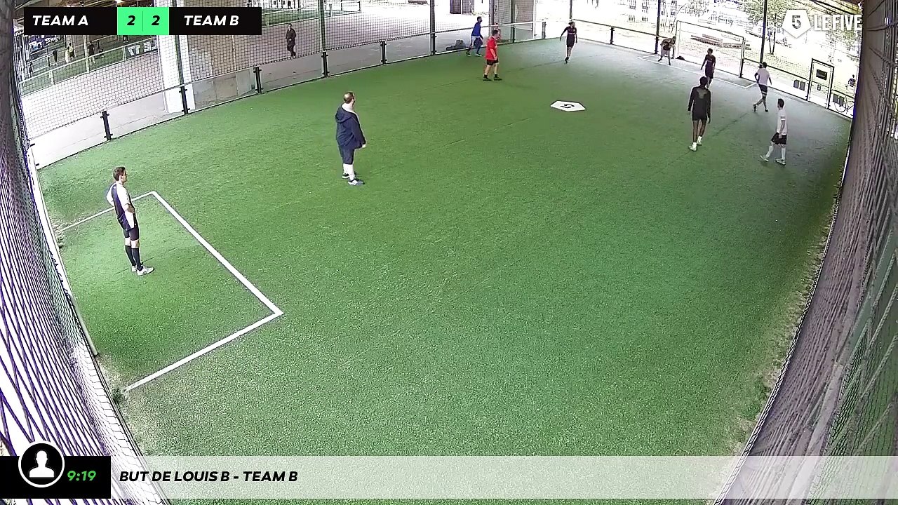 But de Louis B - Team B