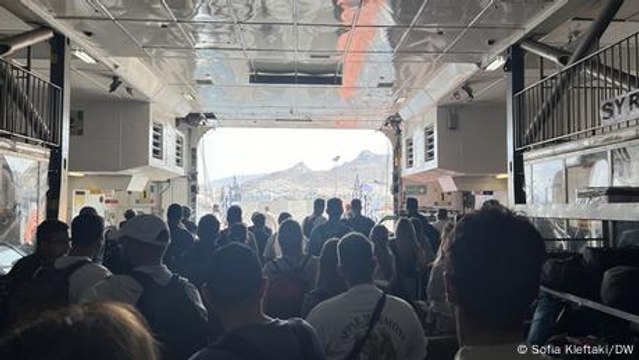 Greece's water shortages spare tourists, leave farmers dry