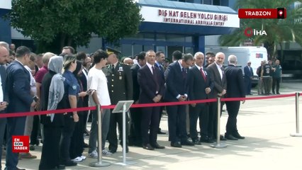Üsteğmen ağabeyin kardeşine vedası