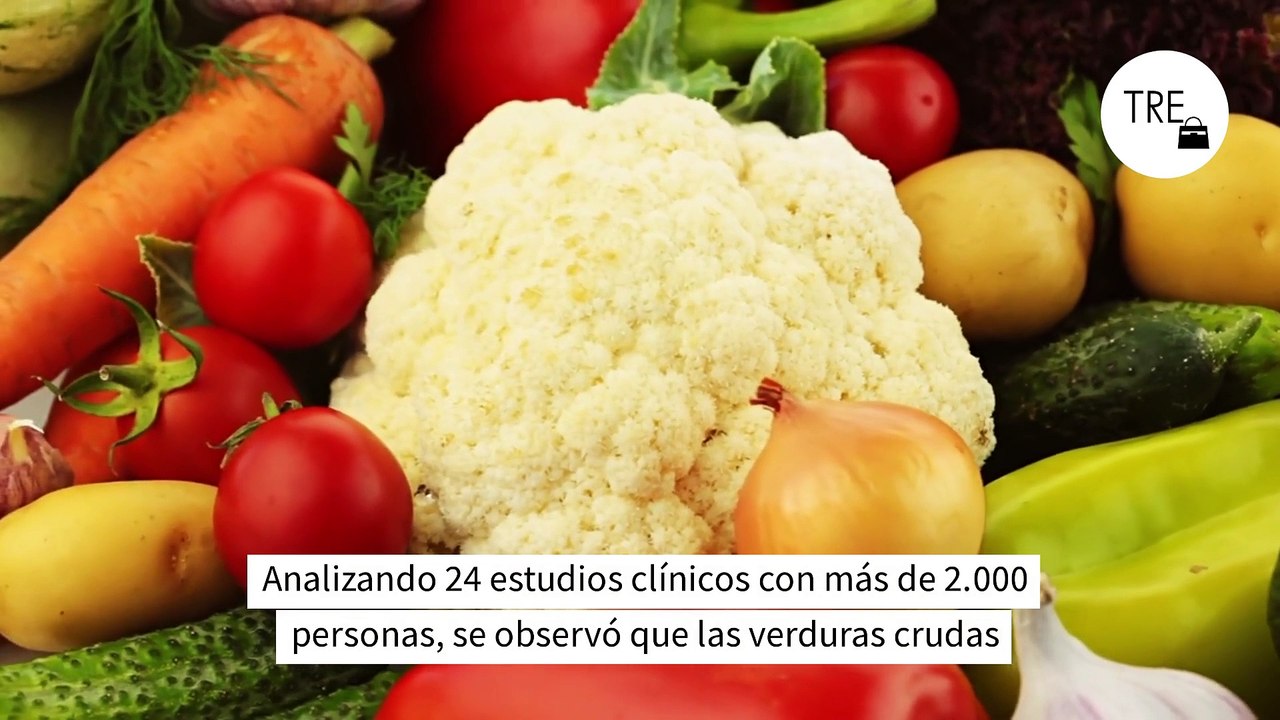 Comer verduras crudas: la nueva estrategia para perder peso según la ciencia