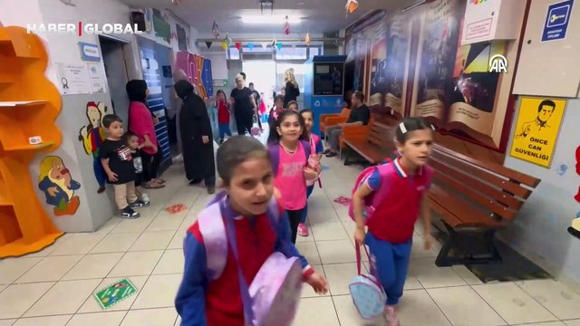 İstanbul Emniyeti'nden öğrencilere yeni eğitim-öğretim yılı hediyesi