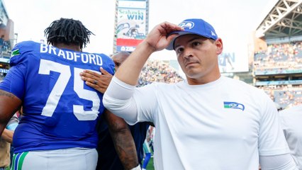 Seattle Wins Big in Mike McDonald's Debut, Defeats Broncos 26-20 🏈