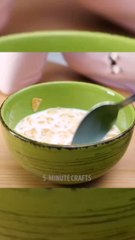 Master the Perfect Spoon Grip: Easy Tips for Better Eating 🍽️