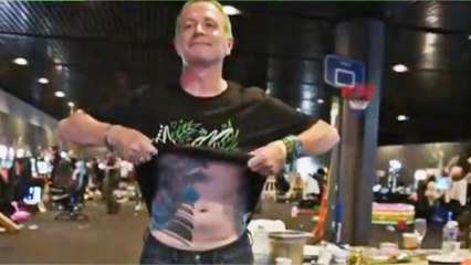 Samuel Étienne dévoile ses tatouages imposants et étonne les internautes